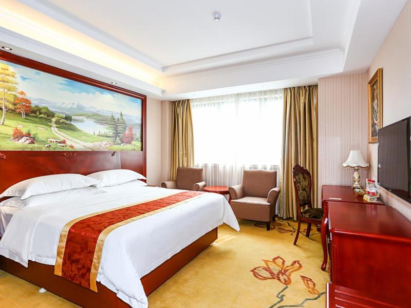 Vienna International Hotel Shanghai Fengxian Nanqiao Екстериор снимка